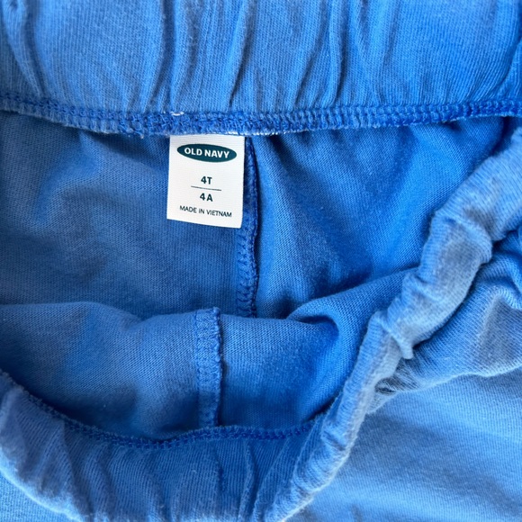 Old Navy Vintage style gym shorts - Picture 2 of 2